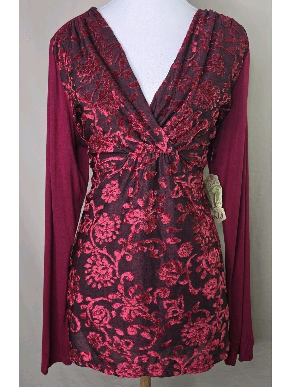 One World Womens Velvet Burnout Tunic Top Large Red Floral Surplice V-Neck NWT
